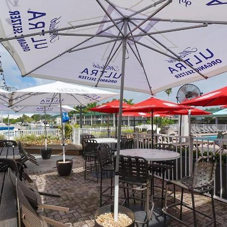 Aparthotel Getaway At The Marina South Bradenton Esterno foto