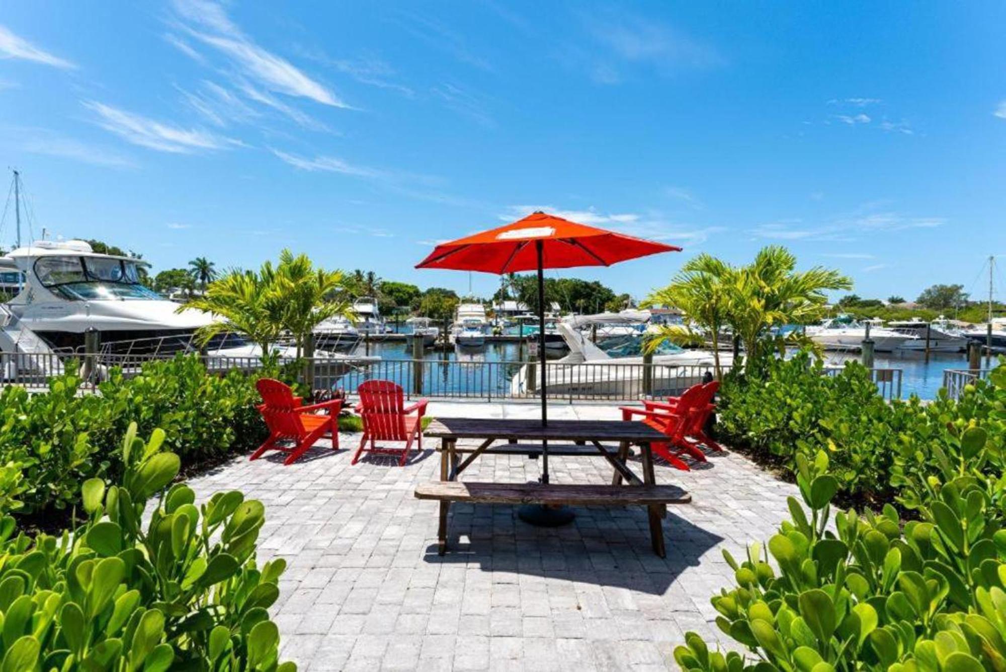 Aparthotel Getaway At The Marina South Bradenton Esterno foto