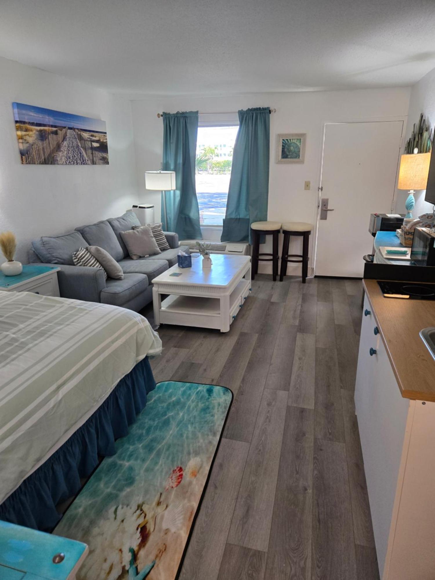 Aparthotel Getaway At The Marina South Bradenton Esterno foto